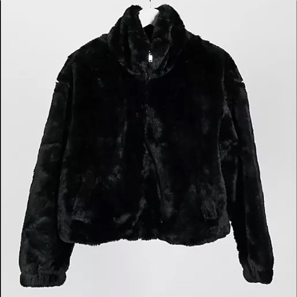 New Look Black faux fur bomber jacket